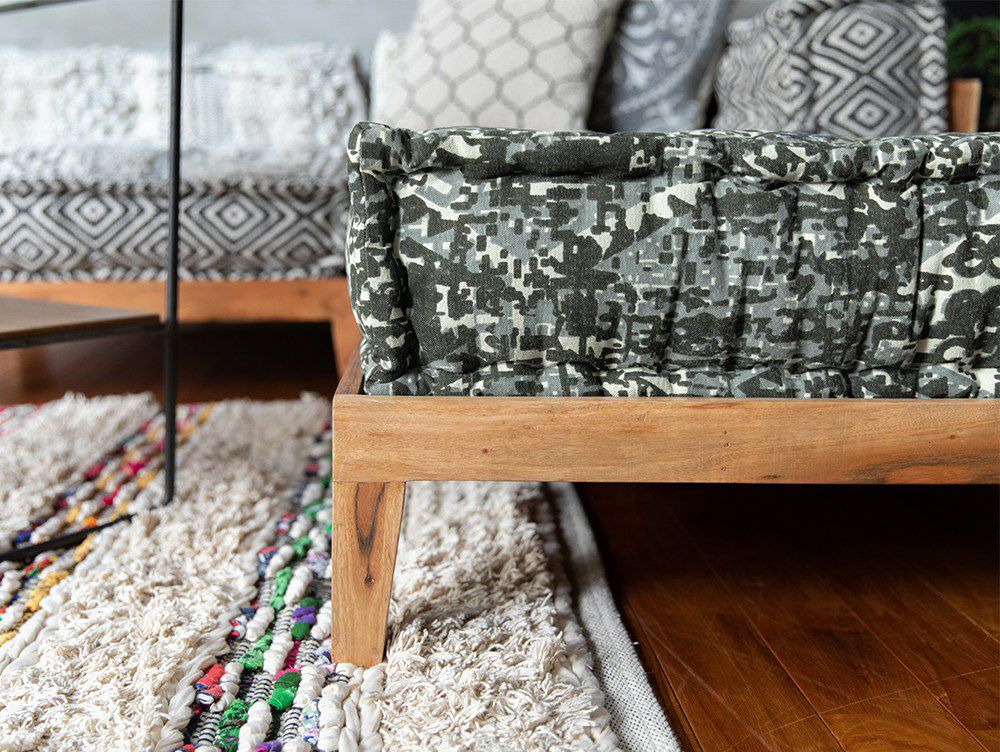 送料無料】ブロック マルチ ザブ オットマン HUS ホワイト - a.depeche