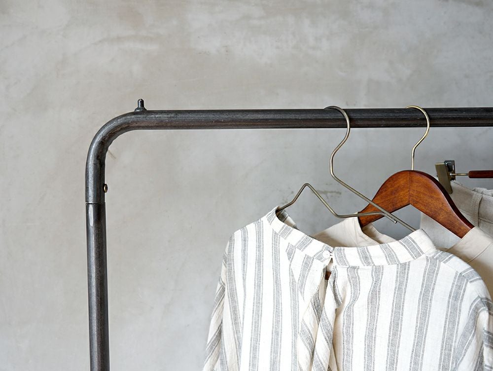 送料無料】アイアン ハンギングスタンド S - a.depeche(アデペシュ)