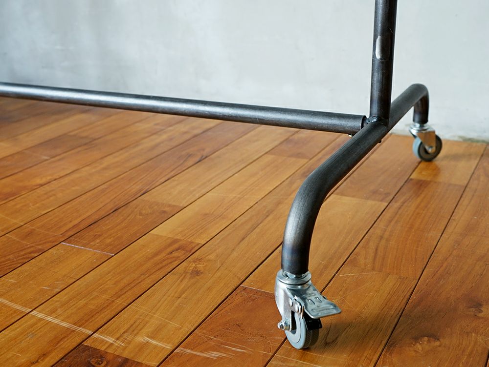 送料無料】アイアン ハンギングスタンド S - a.depeche(アデペシュ)