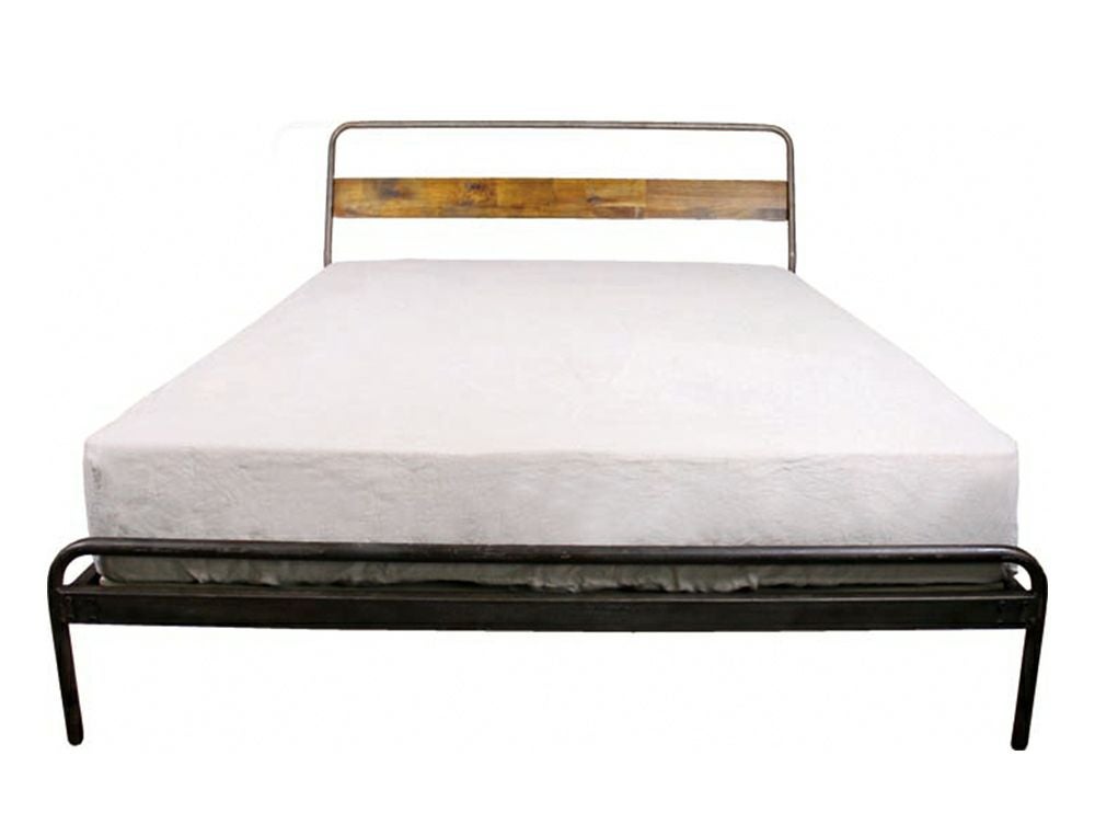 000000000621-01.jpg?size=m&w=