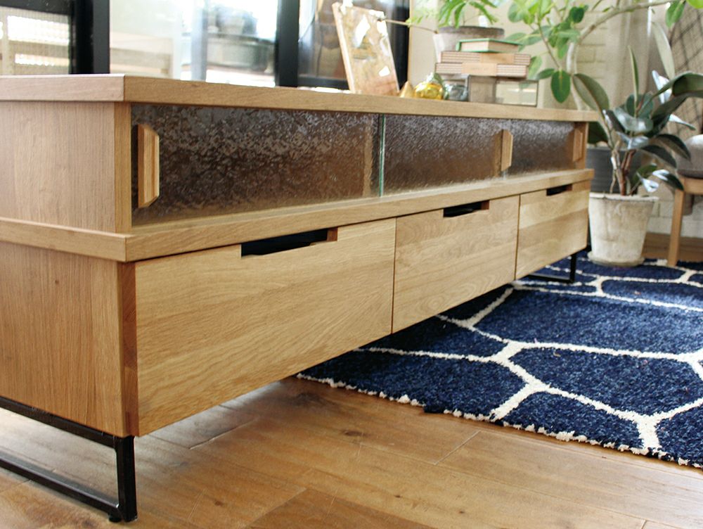 000000000686-02.jpg?size=xl&w=