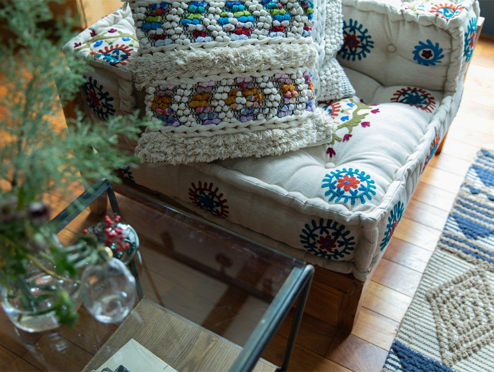 送料無料】ブロックマルチ ソファ コーナー マクラメ エンブロイダリー