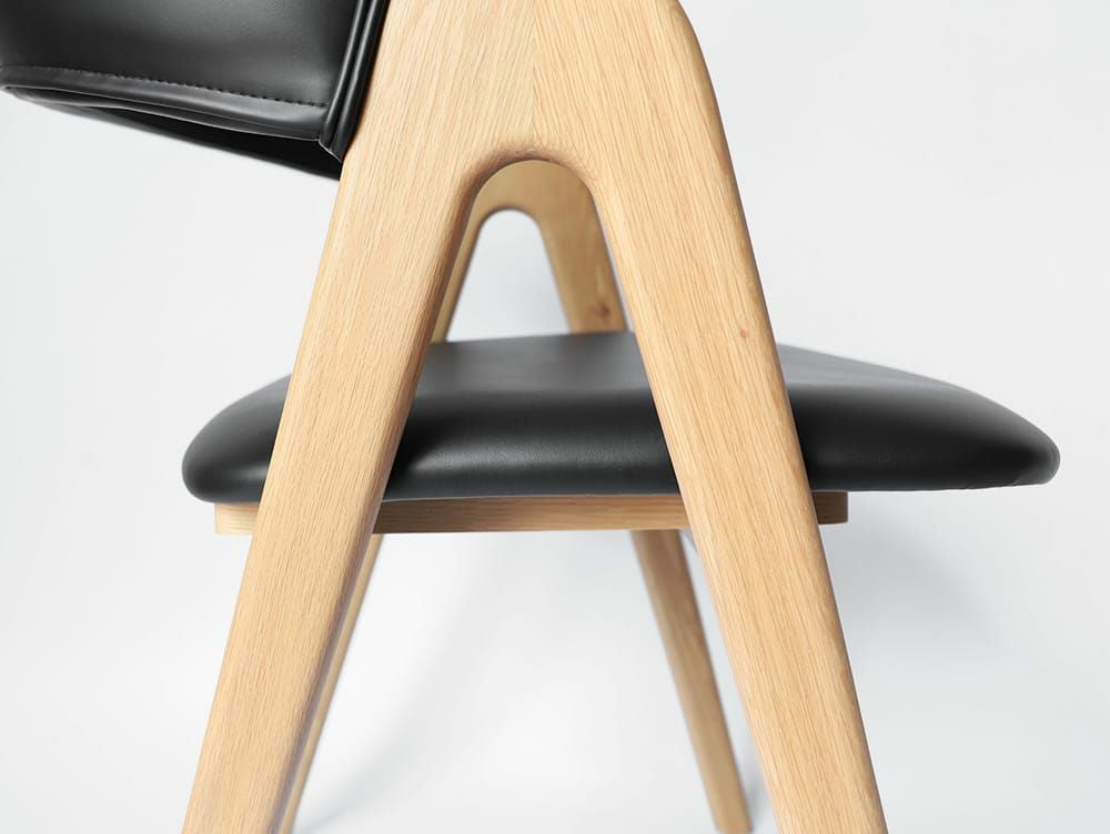 コバック ホールド アーム チェア 椅子 イス おしゃれ ダイニング - a