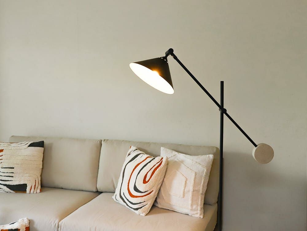 リビング インターフォルム Turo トゥロー フロアライト