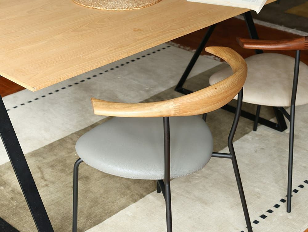 送料無料】ソリッド チェア | 家具・インテリア a.depeche(アデペシュ)